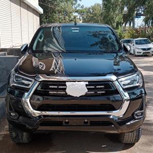 Toyota Hilux Revo V Automatic 2.8