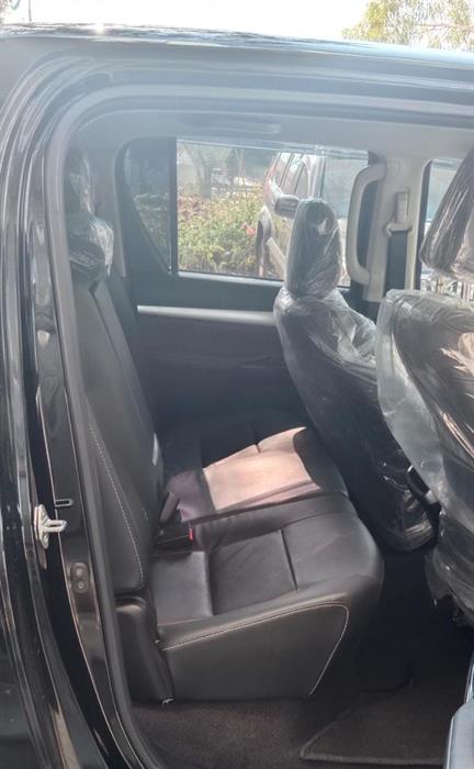 Toyota Hilux Revo V Automatic 2.8