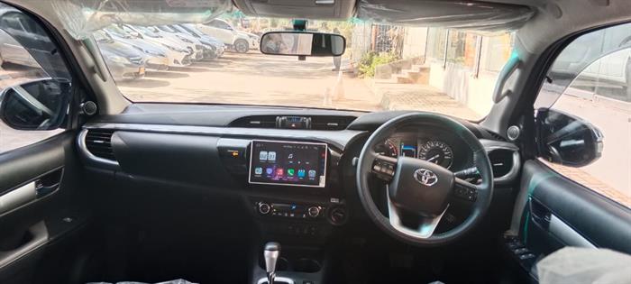 Toyota Hilux Revo V Automatic 2.8