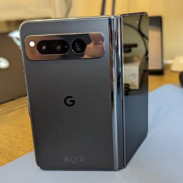 GOOGLE PIXEL FOLD APPROVED BTR THEN SAMSUNG IPHONE